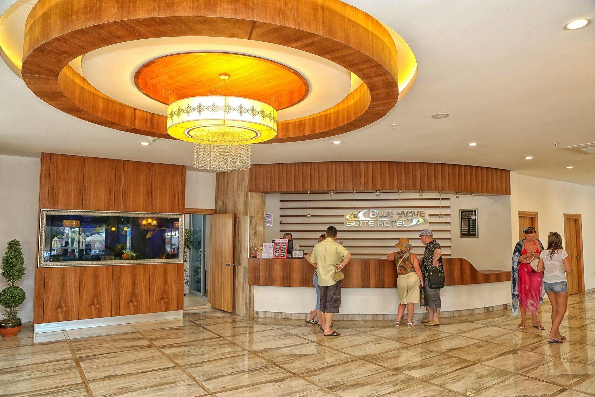 Blue Wave Suite Hotel Alanya Exterior foto